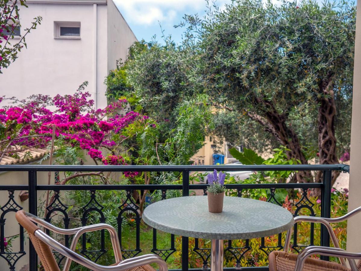 Hotel Loukas Vrachos Paralia Vrachou Bagian luar foto
